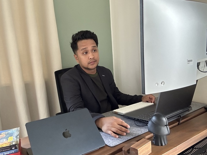 John Krell Sta Ana at work